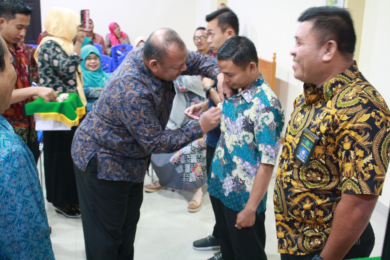 papar zi 16