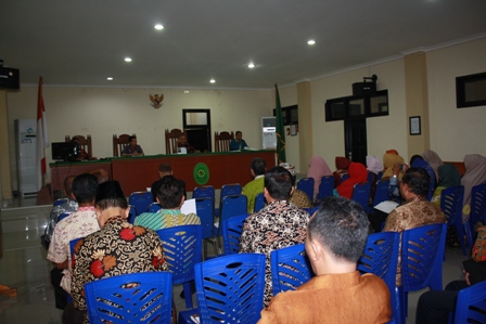 rapat ZI